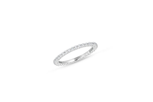 Round shape stacking diamond ring