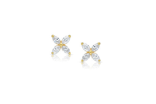 Flower design stud earring