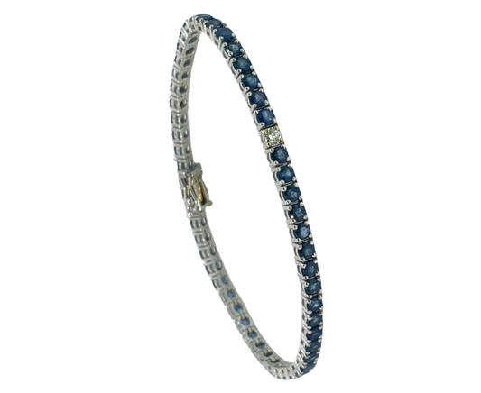 White gold saphire diamond tennis bracelet