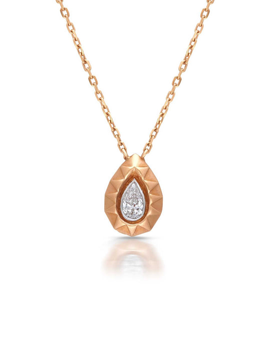 Pear shape gold design pendant