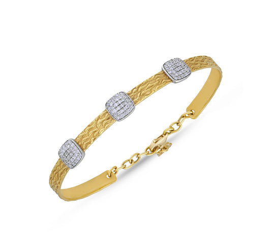 Wave printed three square diamond bracelet